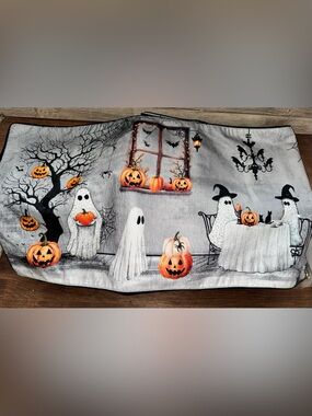 😘 Tahari Home Halloween Beaded Table Runner Ghosts Pumpkins Bats Spooky 16"x90"